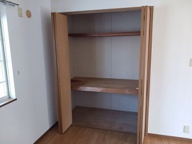 ����7