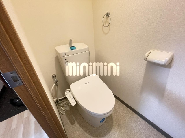 ����5