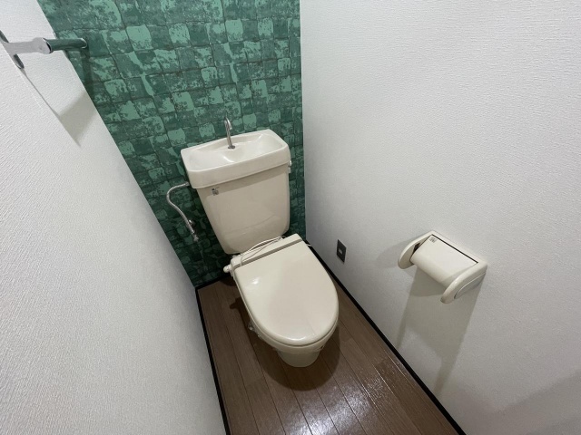 ����5