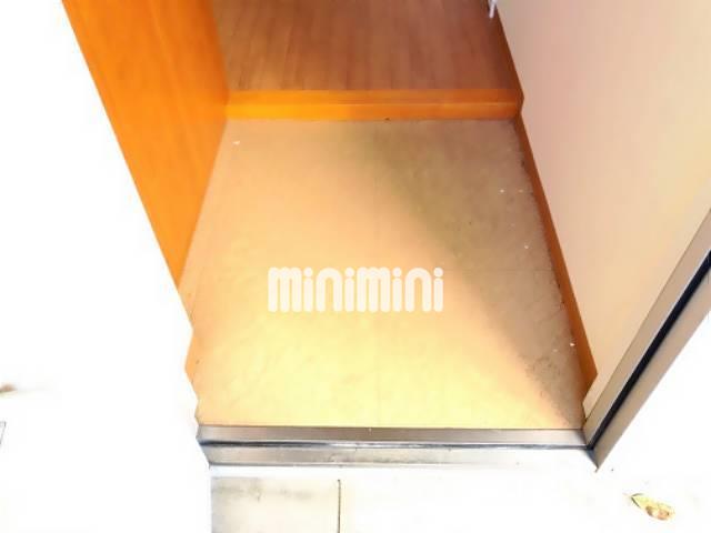 ����8