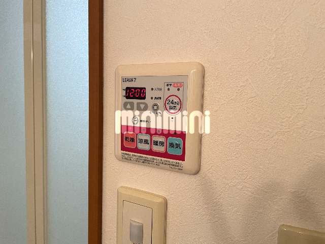 ����7