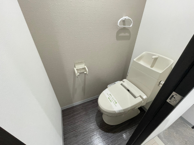 ����7