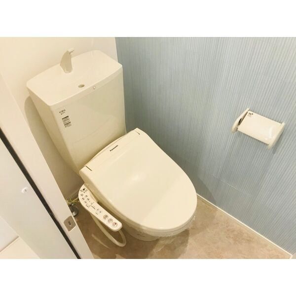����6