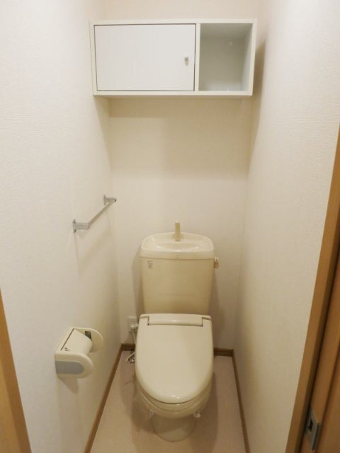 ����7