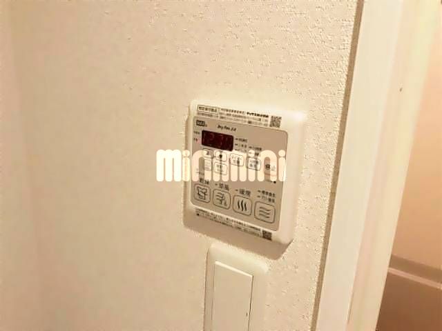 ����10