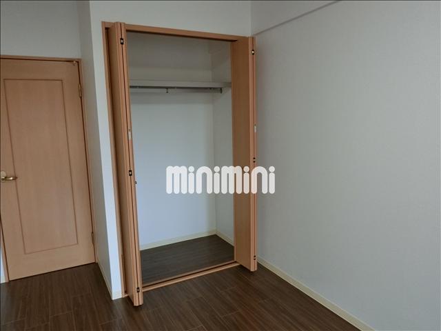 ����6