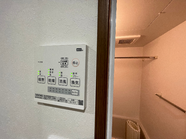 ����14