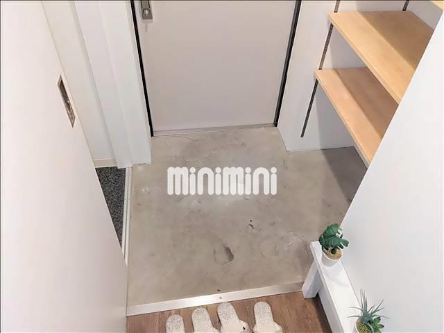����4