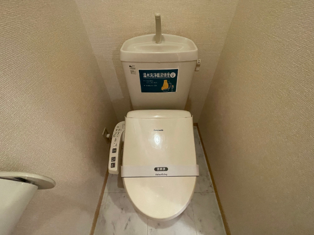 ����5