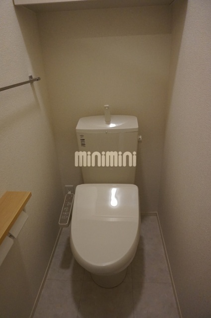 ����9