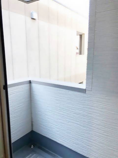 ����11