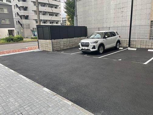 ����16
