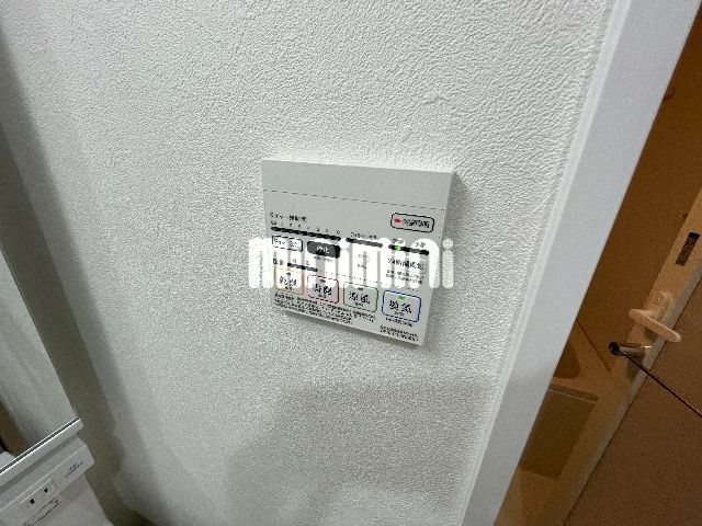����19