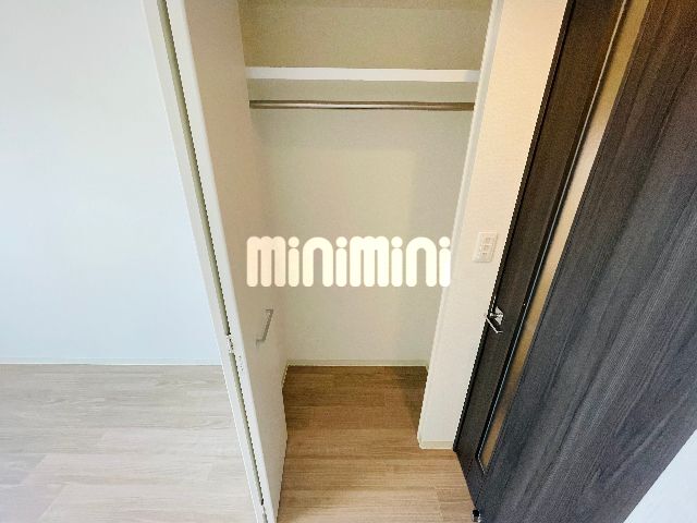 ����6