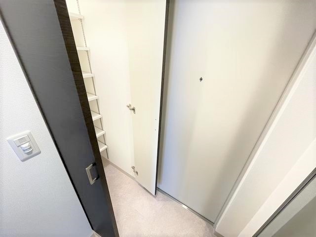 ����7
