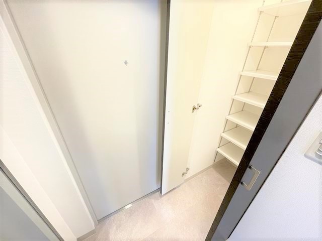 ����7