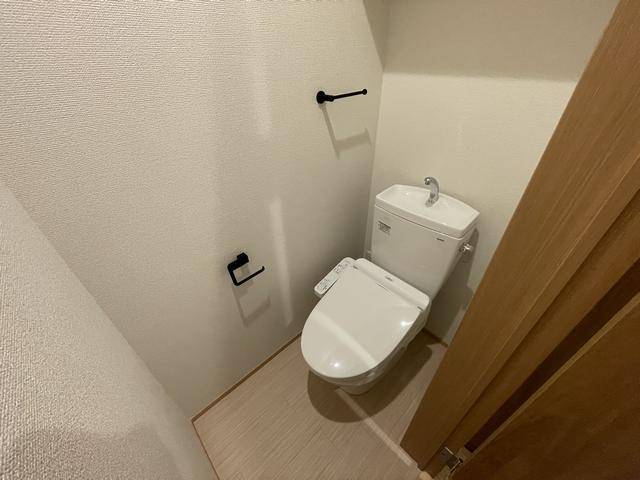 ����5