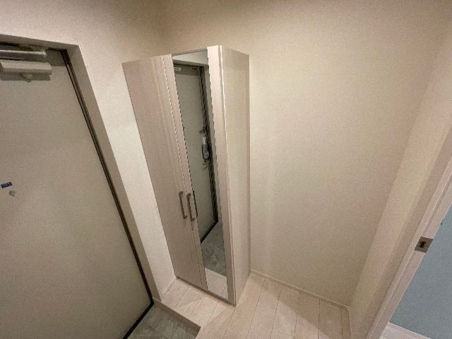 ����7