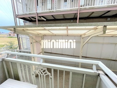 ����10