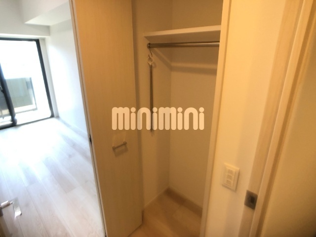 ����6
