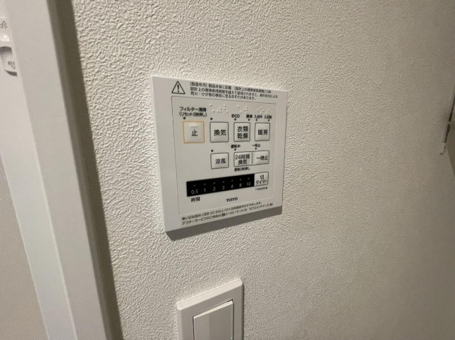 ����13