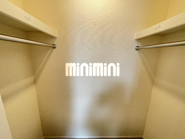 ����6
