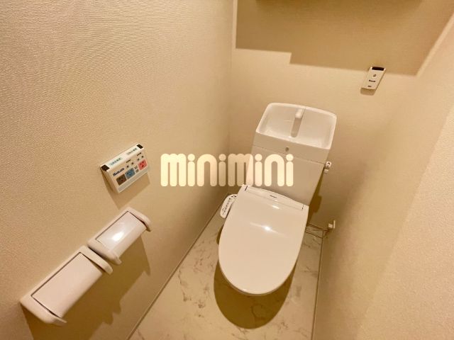 ����7