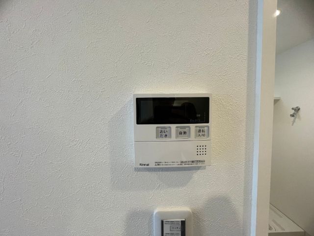 ����14