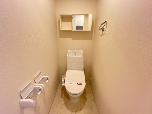 ����6
