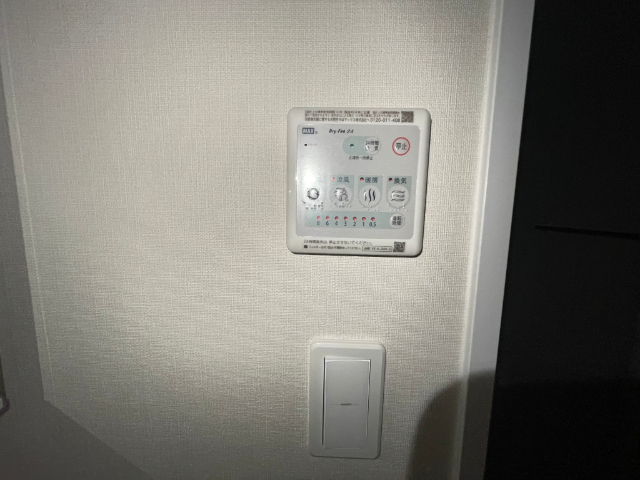 ����10