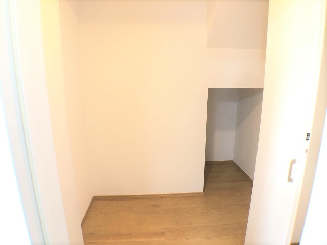 ����7