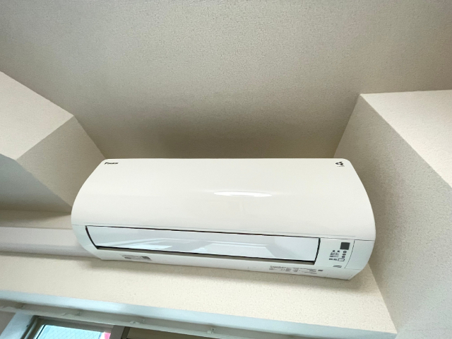 ����8