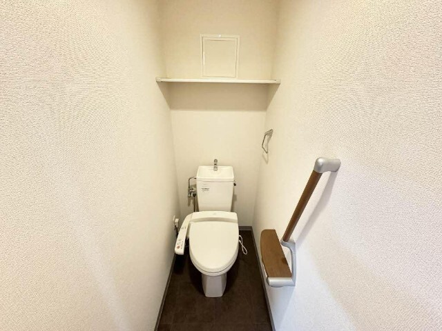 ����7