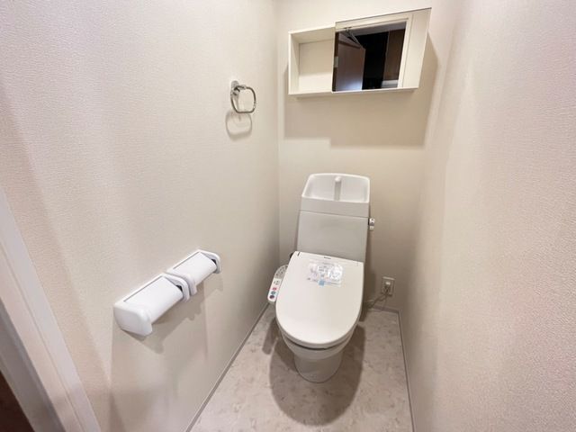 ����6