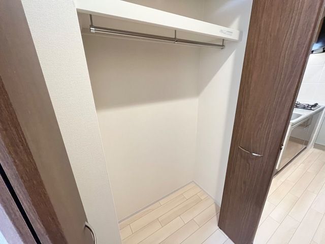 ����7