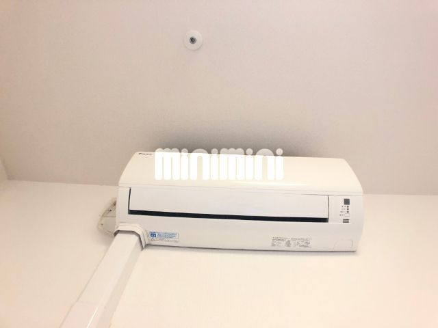 ����10