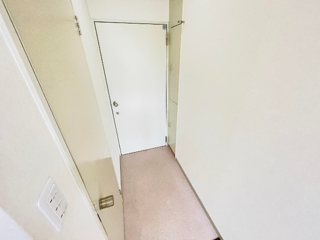 ����7