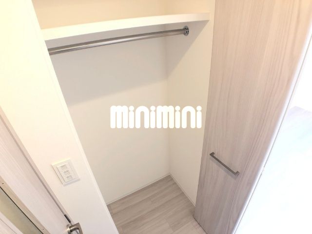 ����7