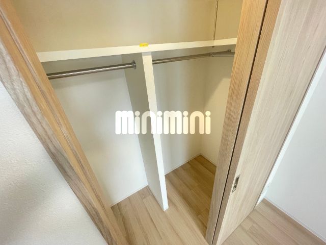 ����7