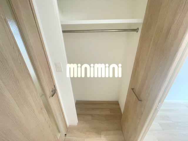 ����6