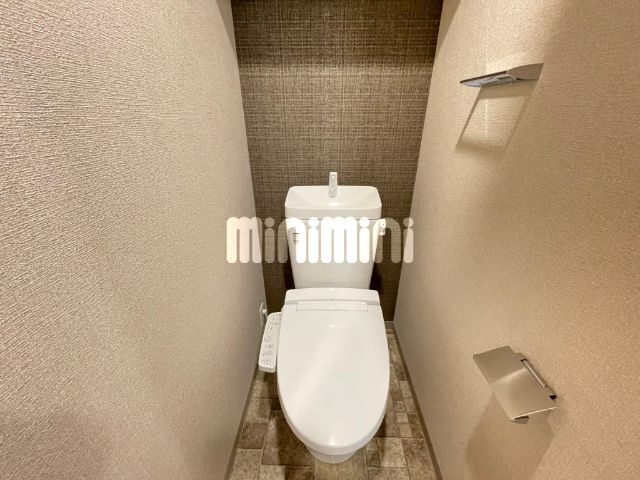 ����6