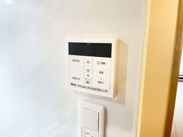 ����19