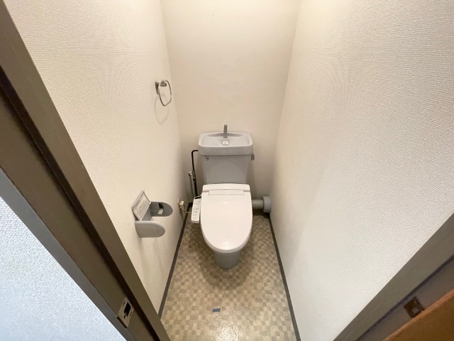 ����5