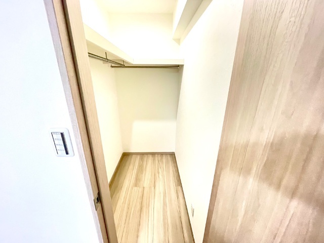 ����6