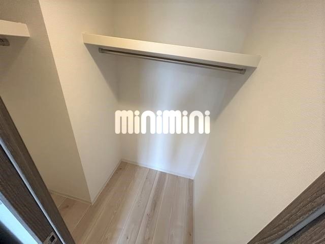 ����6