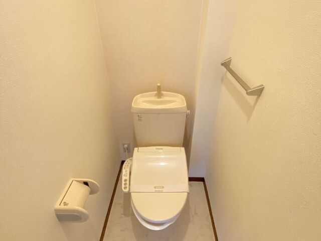 ����5