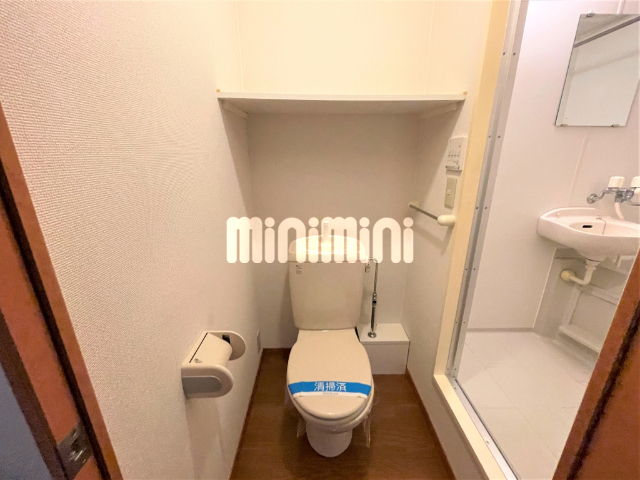 ����6