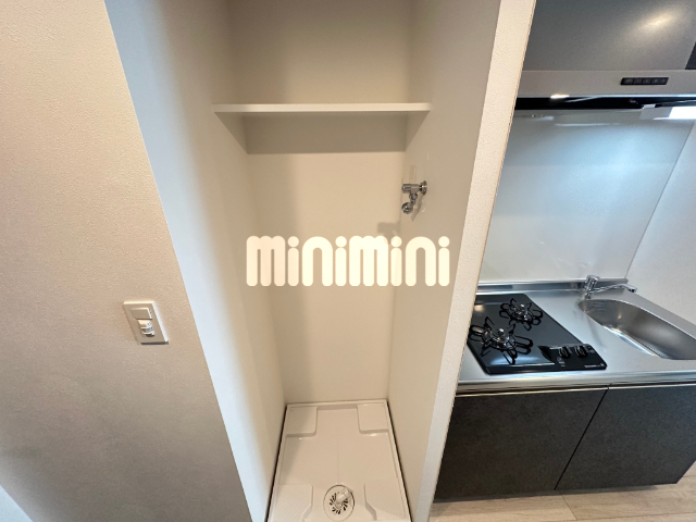 ����6