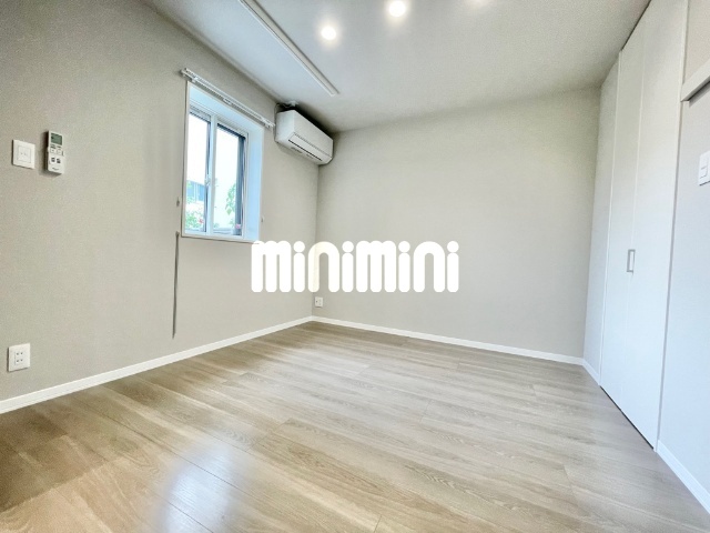 ����6