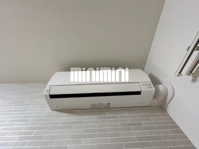 ����10